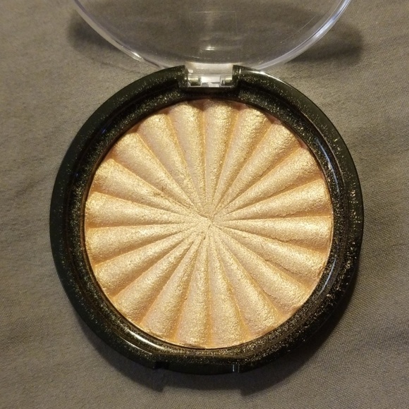 Ofra highlighter - Picture 2 of 2